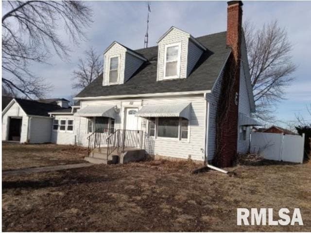 2 bedroom house for sale at 101 W Oak St Broadwell - $124,900