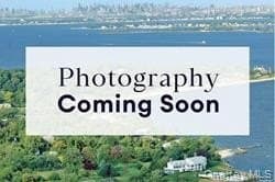 5 bedroom house for sale at 255 Delaware Ave Barnum Island - $999,876
