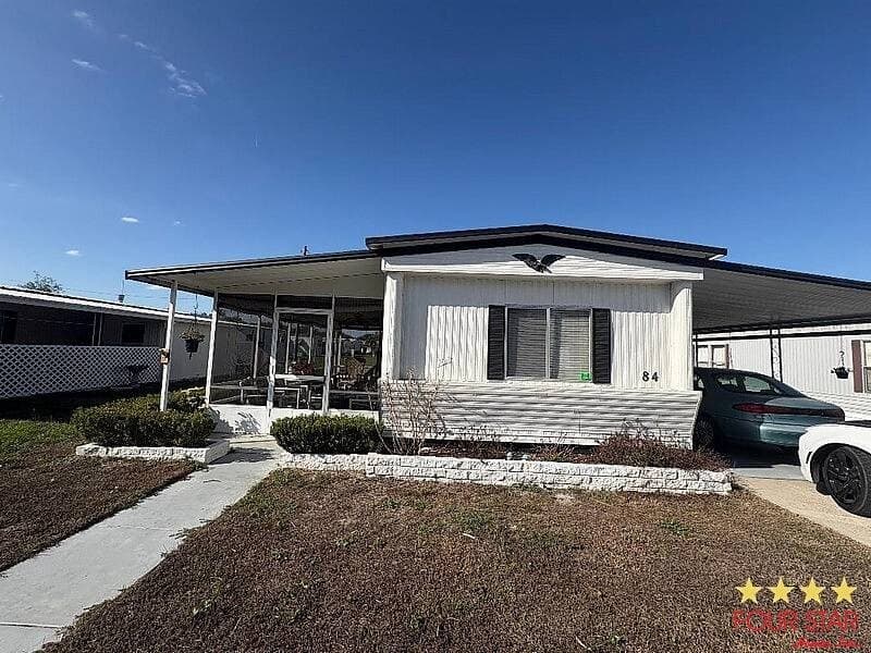 2 bedroom mobile home for sale at 506 W Noble Ave Lot 84 Bushnell - $25,000