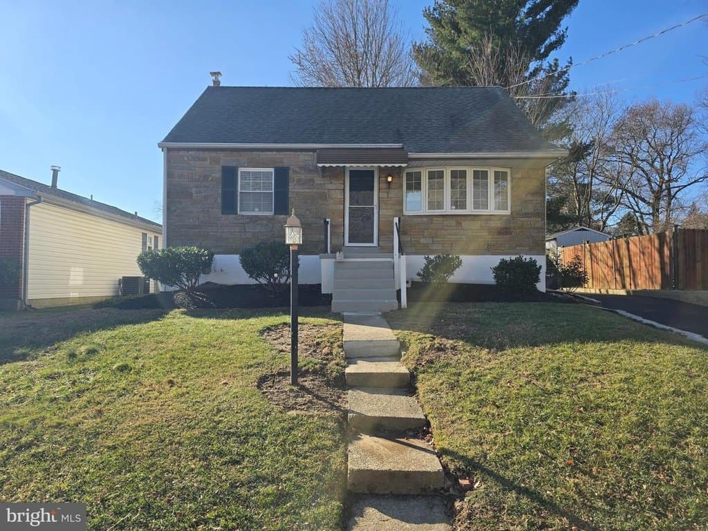 3 bedroom house for sale at 1108 Prospect Ave Bellefonte - $384,900