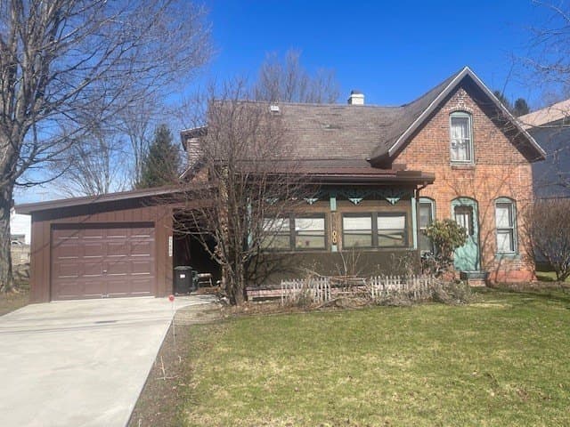 3 bedroom house for sale at 35800 Center St Centerville - $85,000