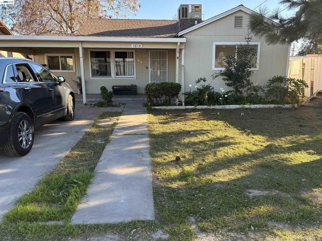 3 bedroom house for sale at 1614 Mono Dr Airport - $320,000