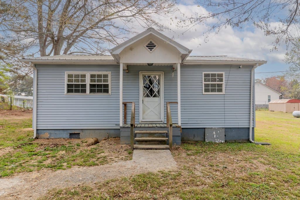 2 bedroom house for sale at 509 Arrowhead Dr NE Dalton 30721 - $145,000