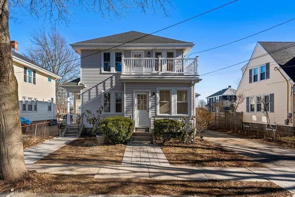 4 bedroom multi-family for sale at 107-109 Baxter Ave Quincy 02169 - $1,169,000