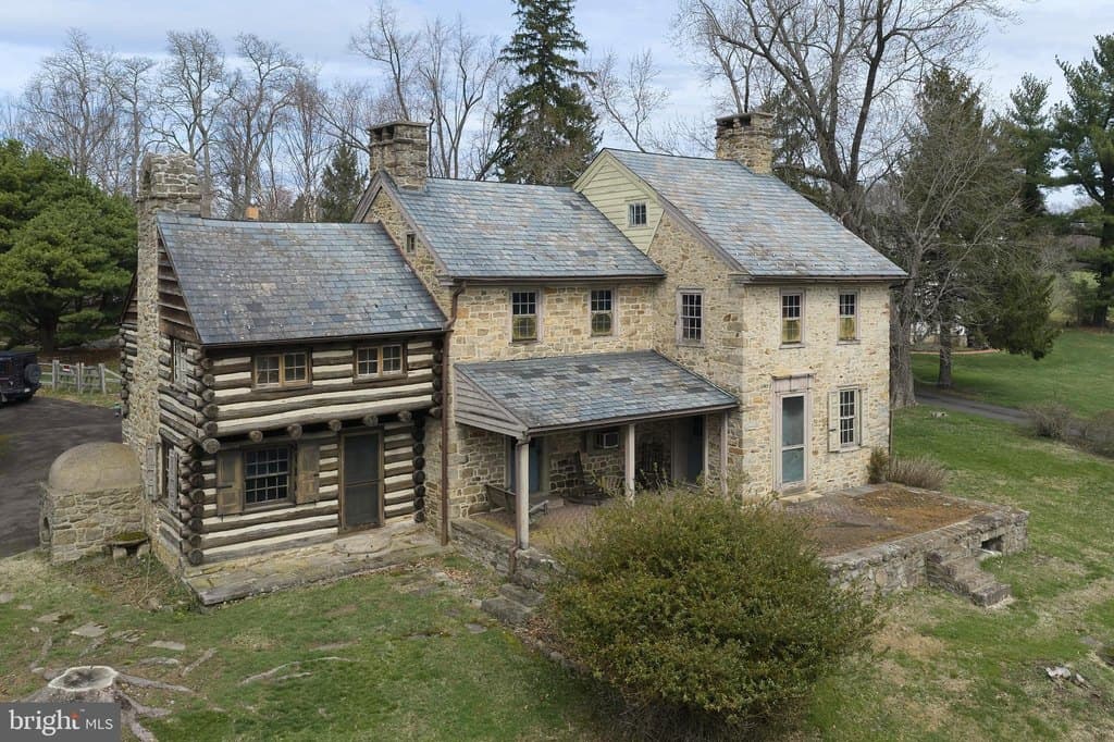 4 bedroom house for sale at 2519 Ash Mill Rd Doylestown 18902 - $985,000