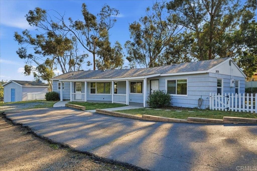 3 bedroom house for sale at 3875 Grandview Pl Bonita - $1,195,000