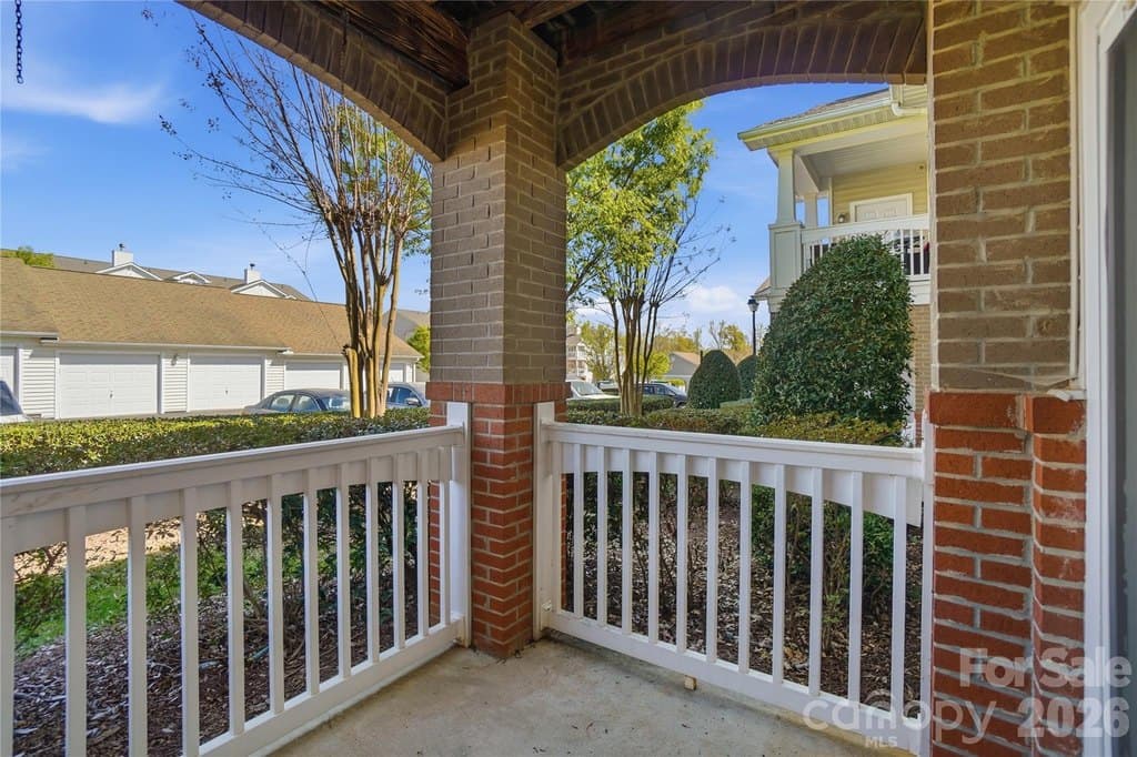 2 bedroom condo for sale at 16742 Amberside Rd E Cornelius 28031 - $250,000