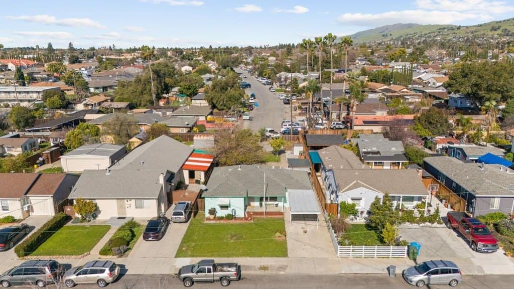 2 bedroom house for sale at 4117 Gion Ave Alum Rock - $1,095,000
