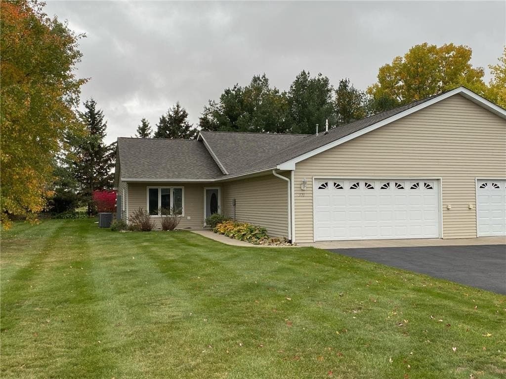 2 bedroom house for sale at 370 Creekview Ct Baldwin - $300,000
