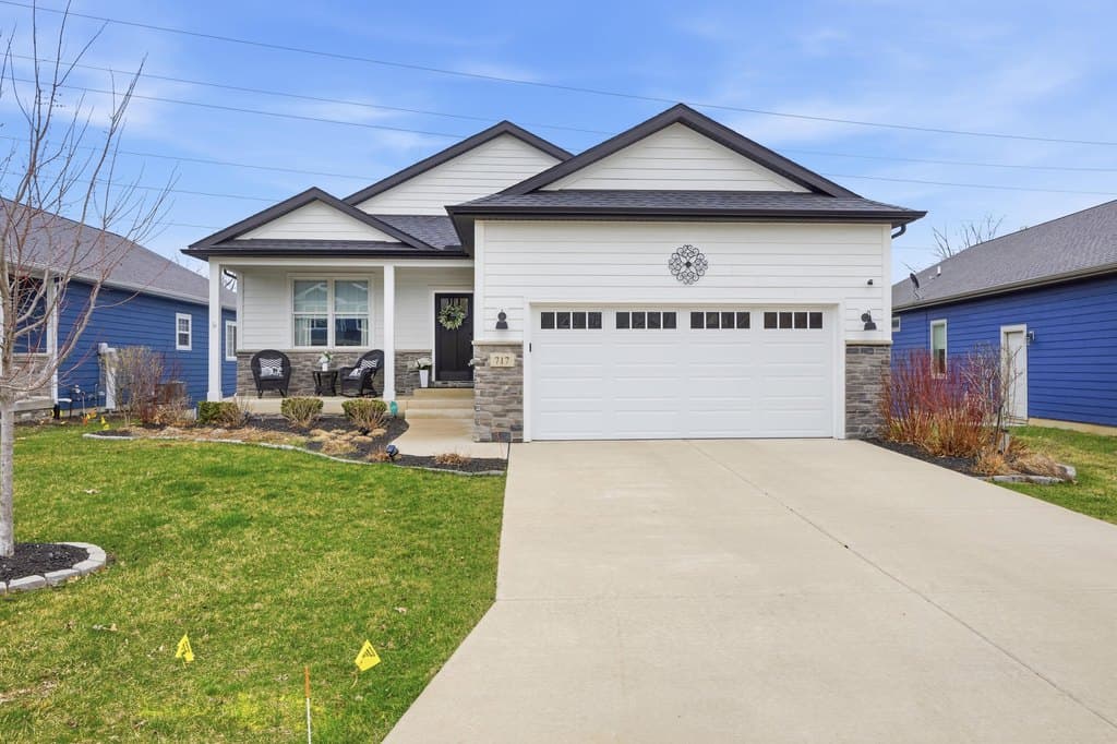 4 bedroom house for sale at 717 Verdano Ter Crown Point 46307 - $549,900