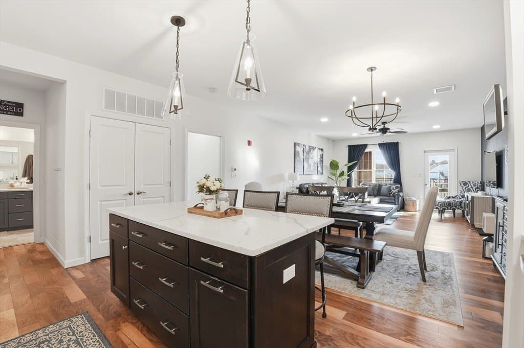 1 bedroom condo for sale at 15 Revolution Way Unit 2205 Canton - $675,000