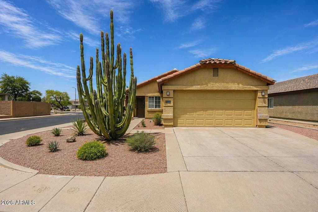 3 bedroom house for sale at 11928 W Scotts Dr El Mirage 85335 - $315,000