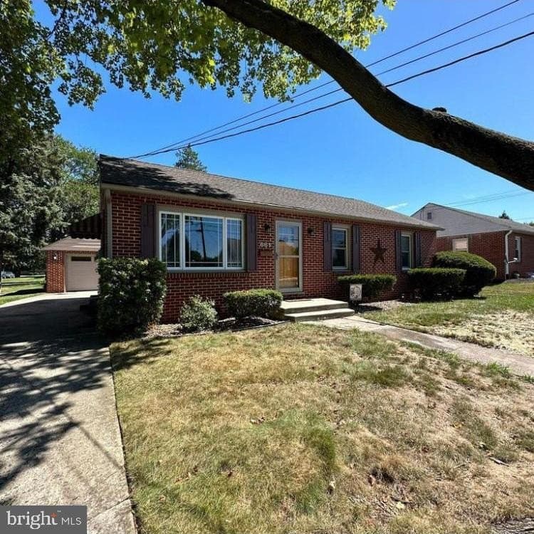 3 bedroom house for sale at 661 Guilford Ave Chambersburg - $264,900