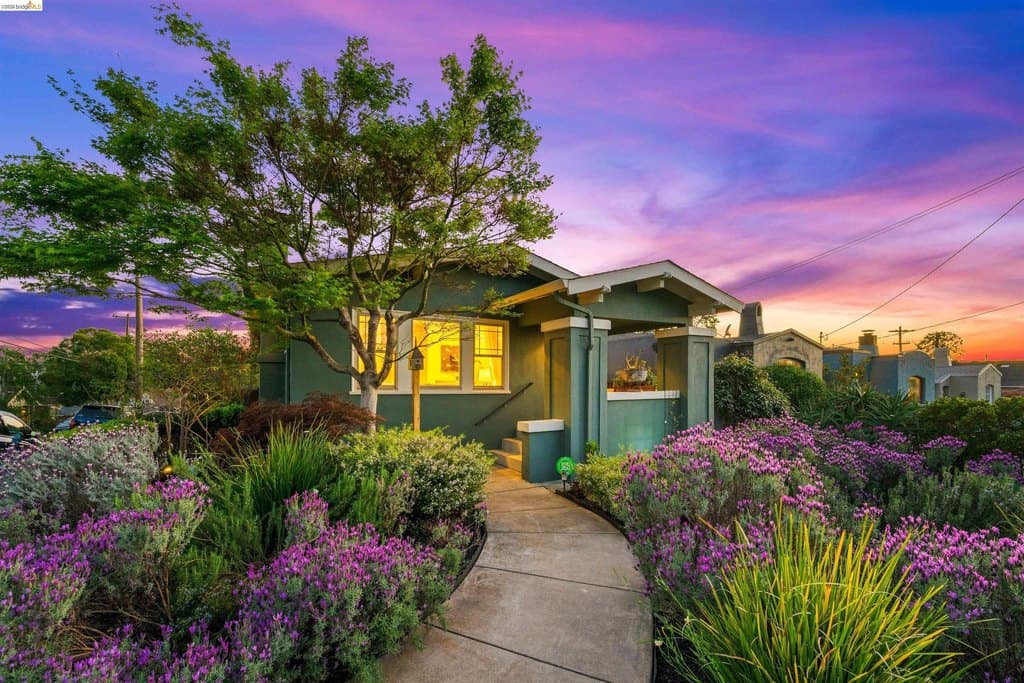 2 bedroom house for sale at 1498 Sonoma Ave Albany - $1,195,000