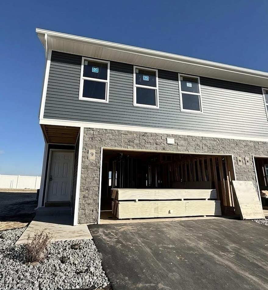 3 bedroom house for sale at 309 Alberts Dr Belleville - $339,900