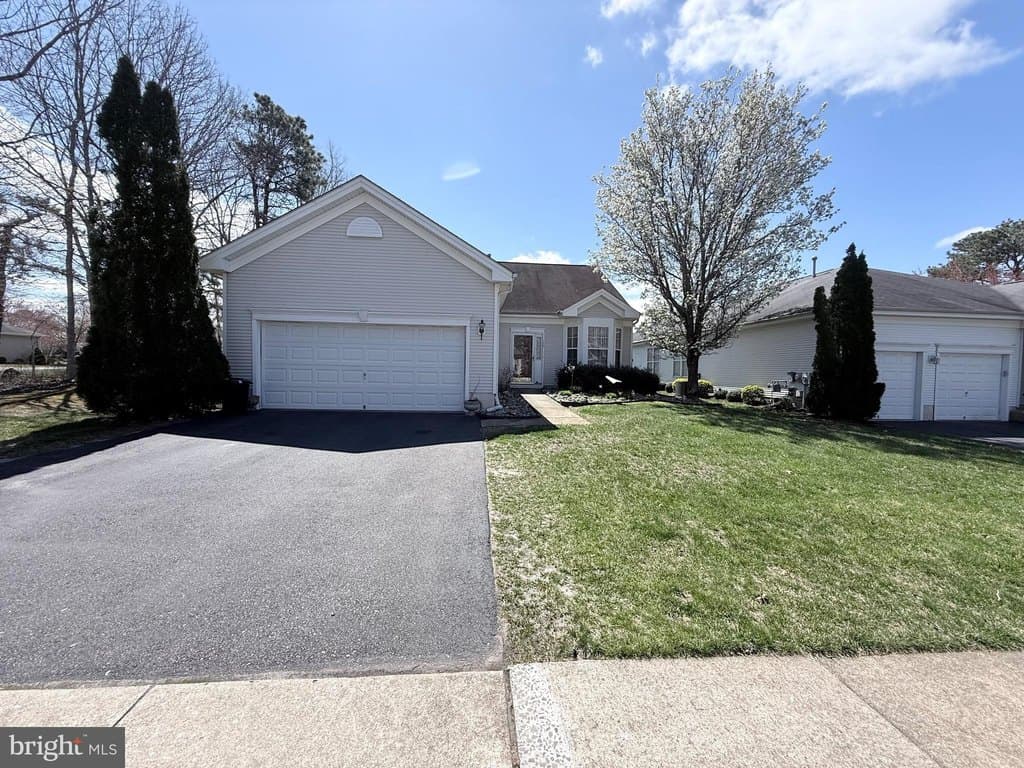 2 bedroom house for sale at 179 Brewster Dr Absecon - $349,000
