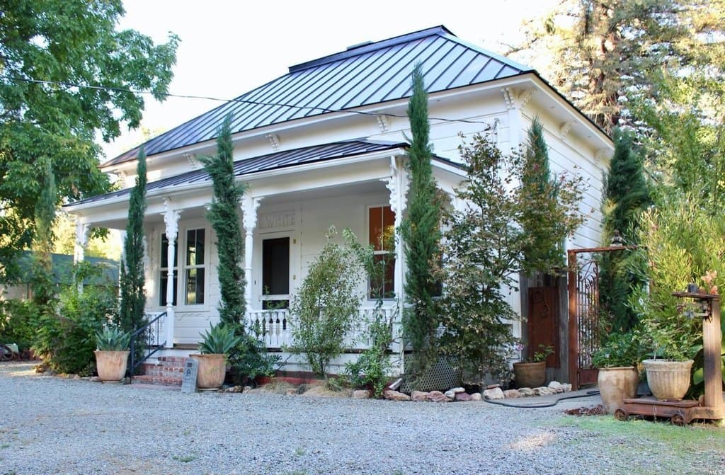 3 bedroom house for sale at 661 N Bush St Ukiah 95482 - $625,000