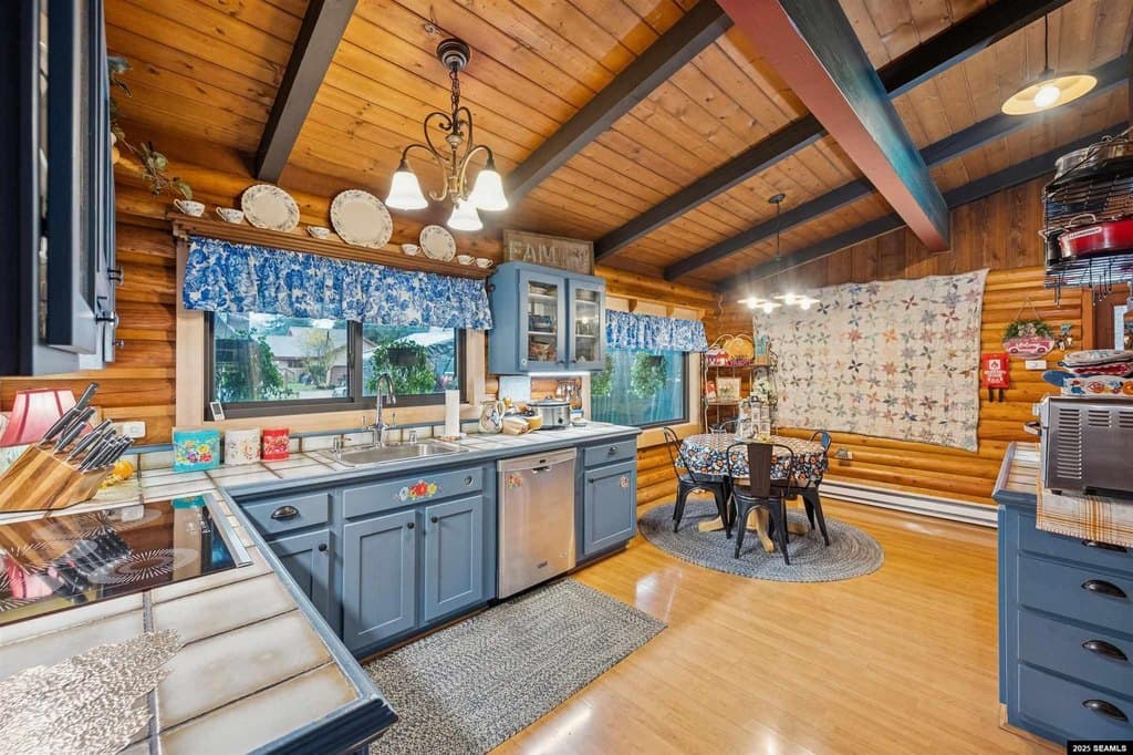 4 bedroom house for sale at 9402 Long Run Dr Juneau 99801 - $615,000