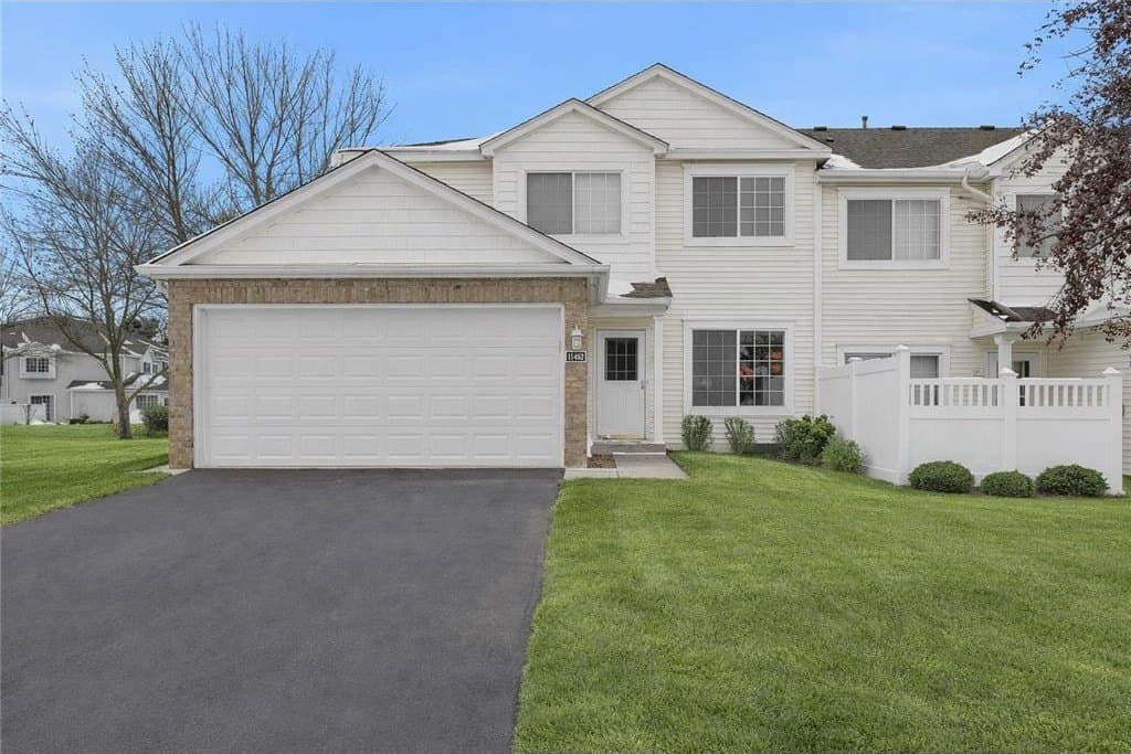 2 bedroom townhouse for sale at 11462 Elmwood Ave N Unit 164 Champlin - $259,900
