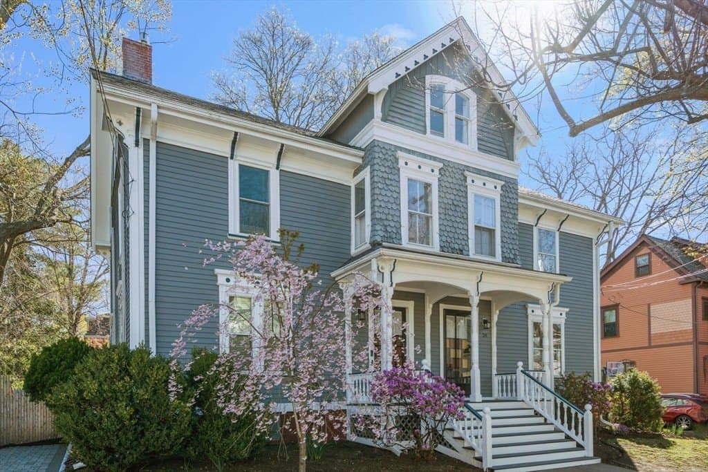 4 bedroom condo for sale at 24 Otis St Unit 24 Watertown Town 02472 - $1,275,000
