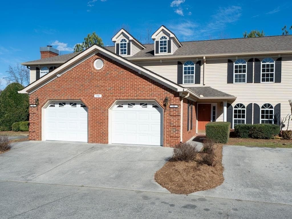 3 bedroom condo for sale at 1702 Chestnut Oak Dr Dalton 30721 - $250,000
