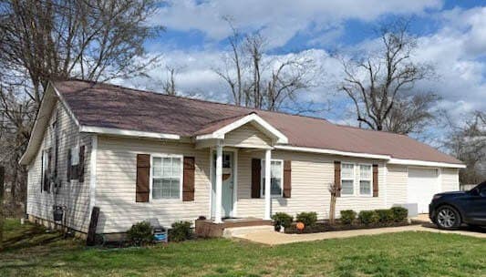 3 bedroom house for sale at 112 Terry St Booneville - $165,000