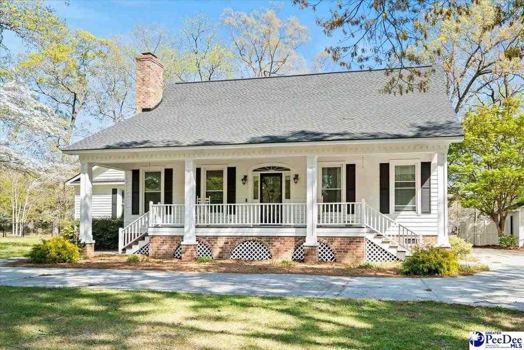 4 bedroom house for sale at 2208 Timberlane Dr Florence 29506 - $565,000