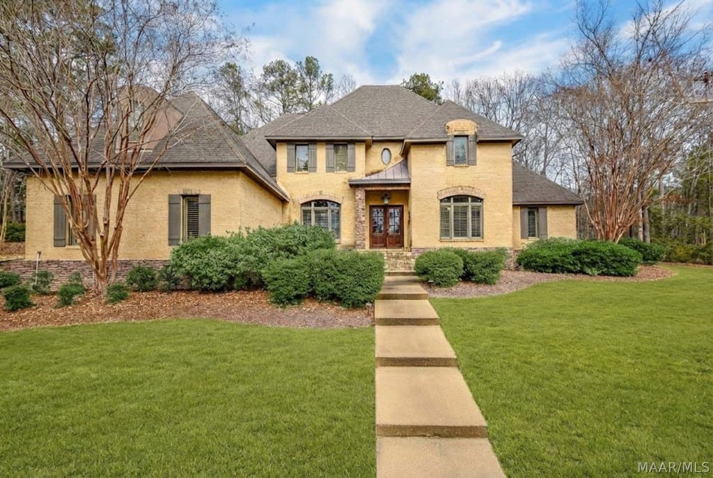 4 bedroom house for sale at 160 Aegean Way Blue Ridge - $649,900