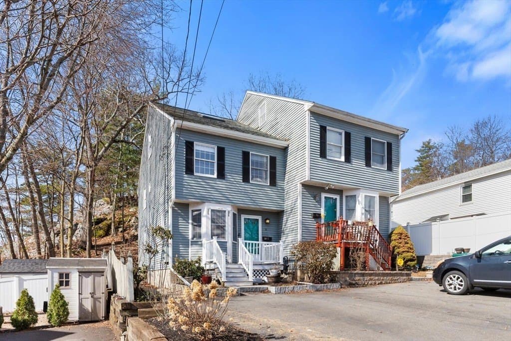 3 bedroom condo for sale at 8-10 Menlo Ter Unit A Lynn 01905 - $539,900