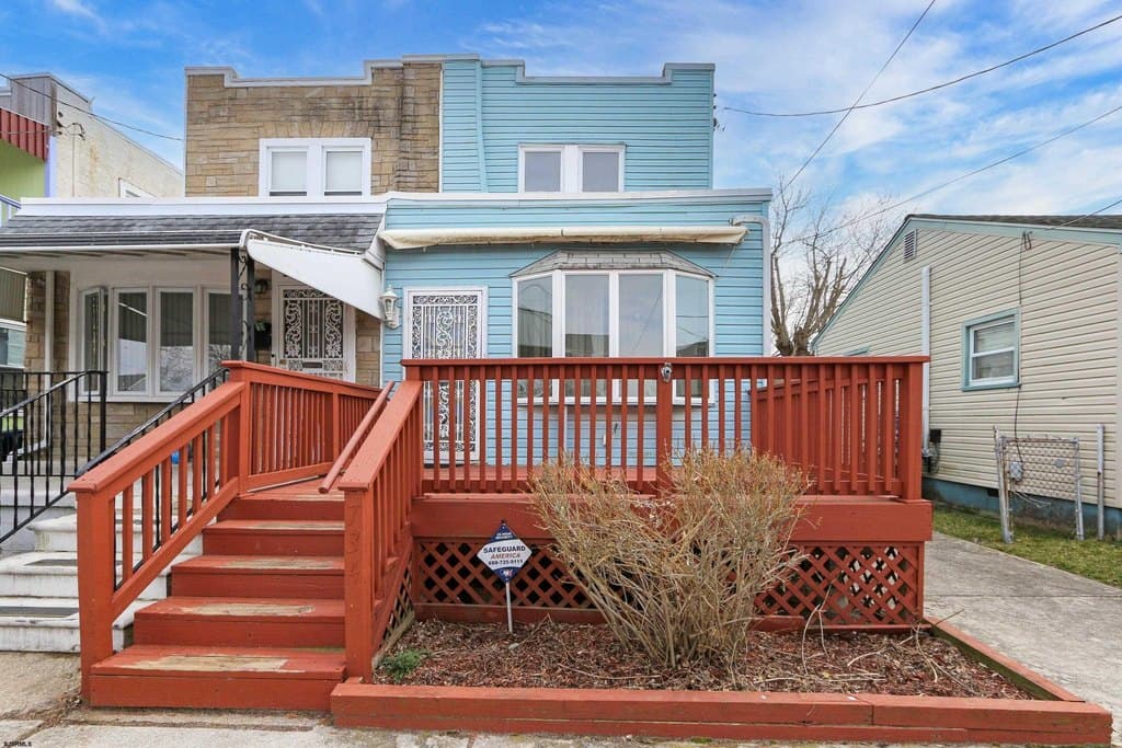 3 bedroom house for sale at 734 Sewell Ave Atlantic City 08401 - $185,000