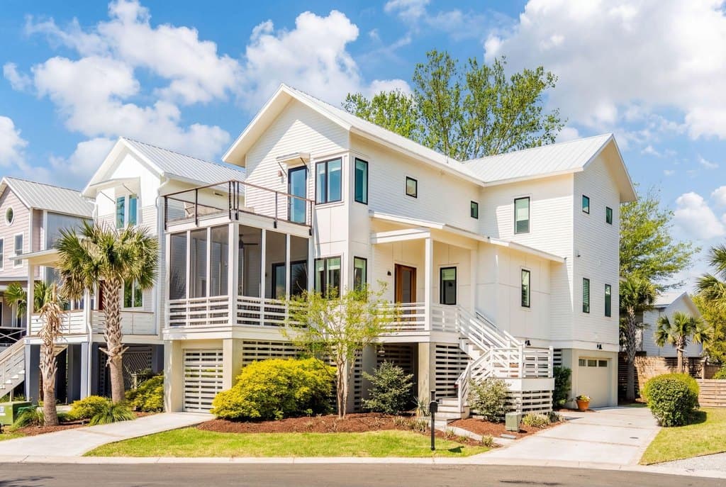4 bedroom house for sale at 772 Gate Post Dr Mount Pleasant 29464 - $2,050,000