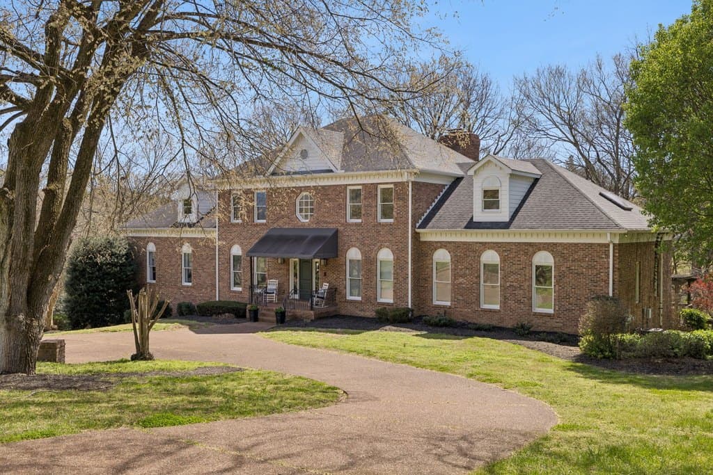 5 bedroom house for sale at 5105 Heathrow Blvd Brentwood 37027 - $1,950,000