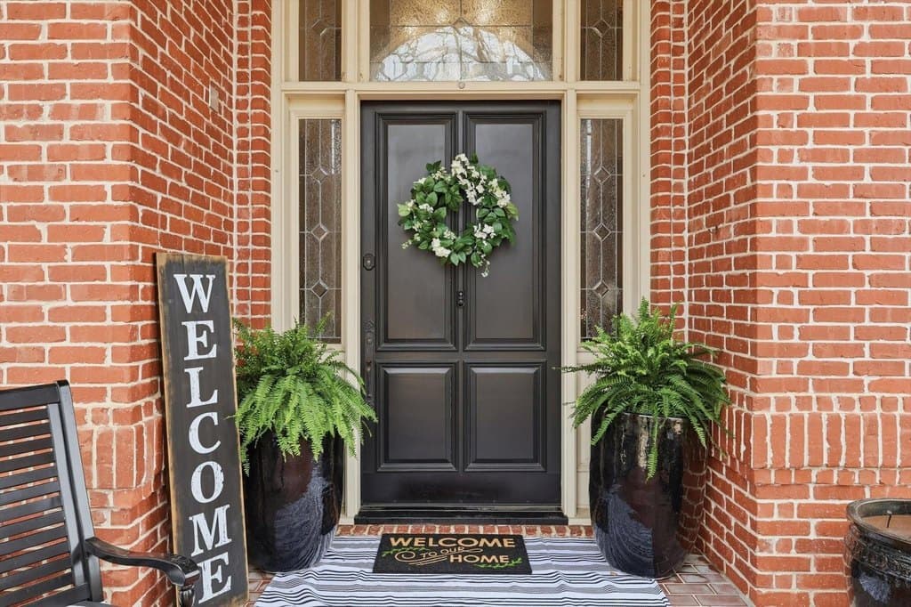 5 bedroom house for sale at 5110 Old Oak Ln Colleyville 76034 - $1,300,000