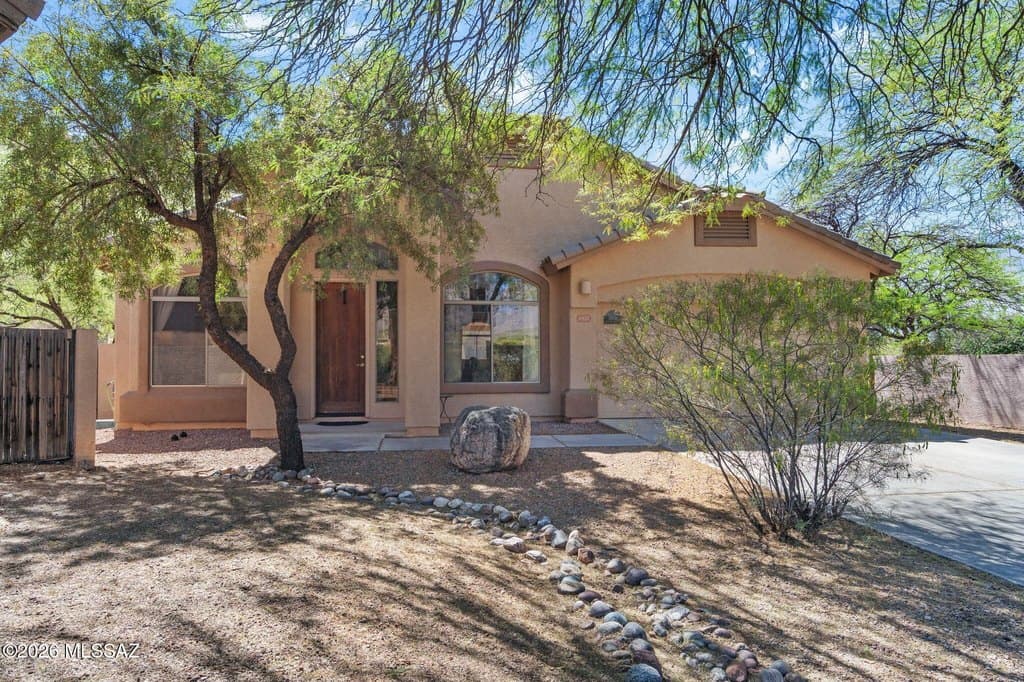3 bedroom house for sale at 4521 N Scenic Mountain Dr Catalina Foothills - $565,000