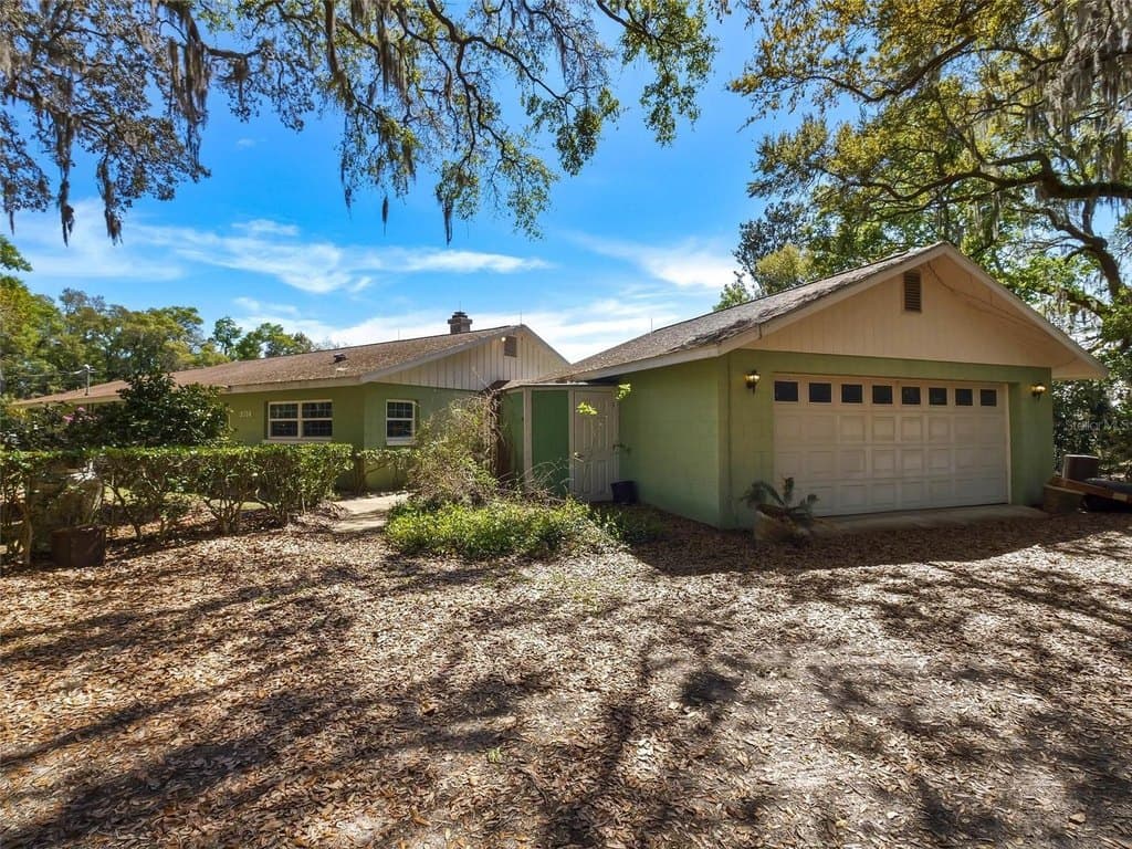 3 bedroom house for sale at 9714 SE 110th St Rd Belleview - $499,000