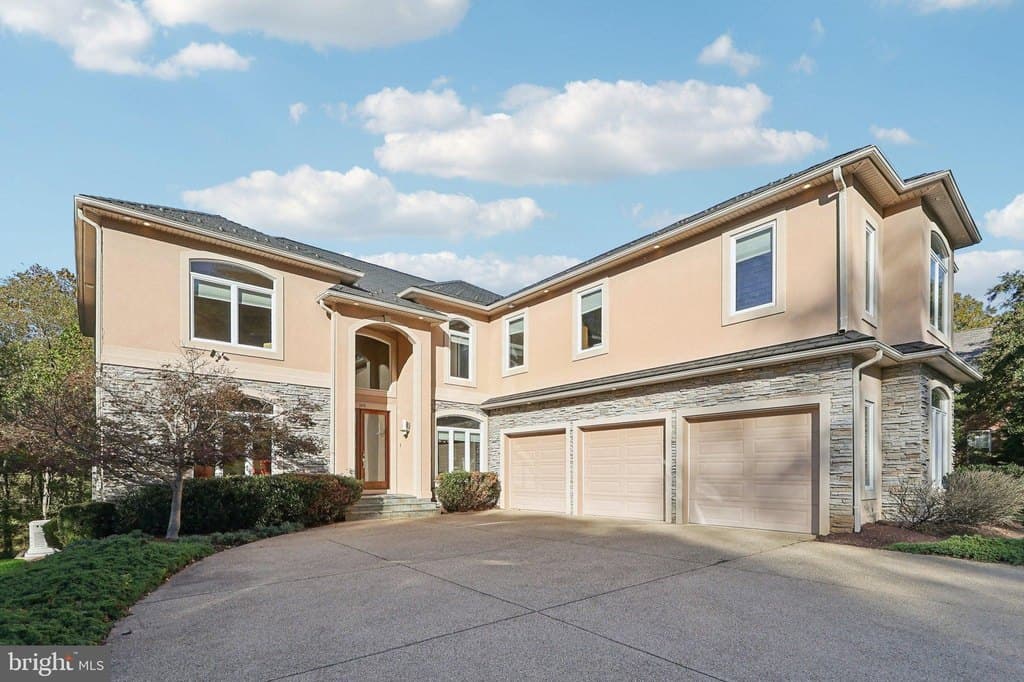 5 bedroom house for sale at 3211 Courtside Rd Bowie - $1,299,990