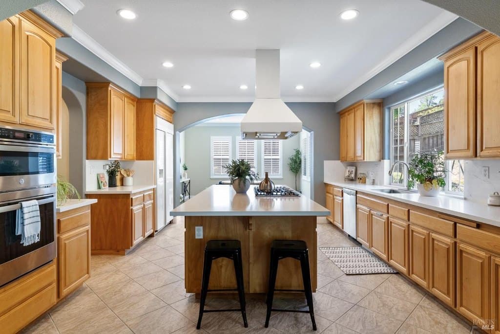 5 bedroom house for sale at 1149 Songwood Rd Vallejo - $1,050,000