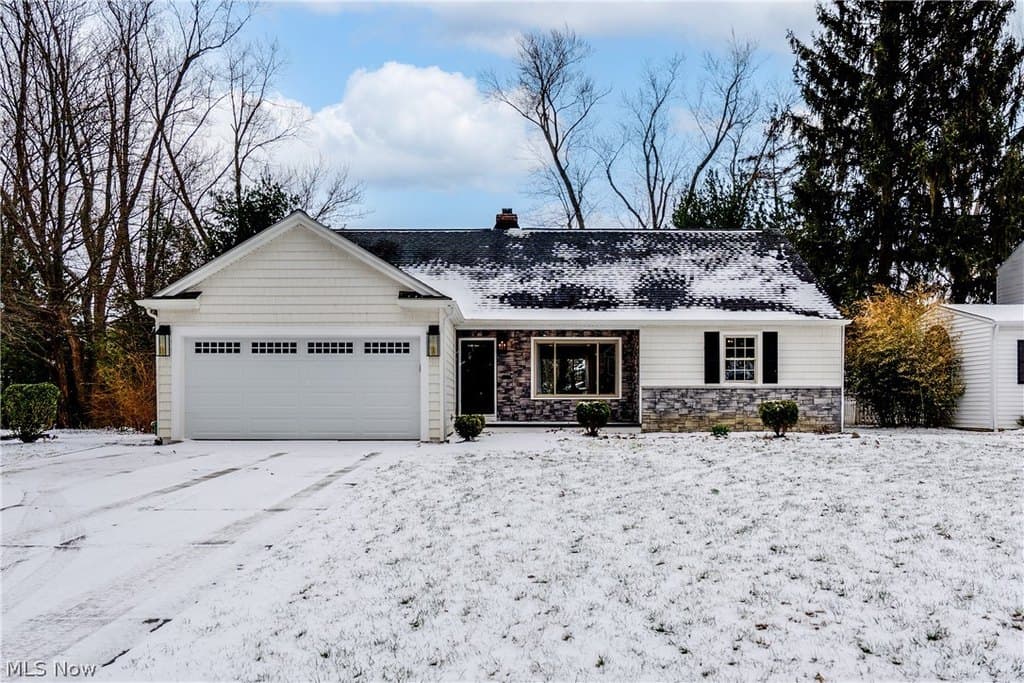 4 bedroom house for sale at 30009 Ednil Dr Bay Village - $749,900