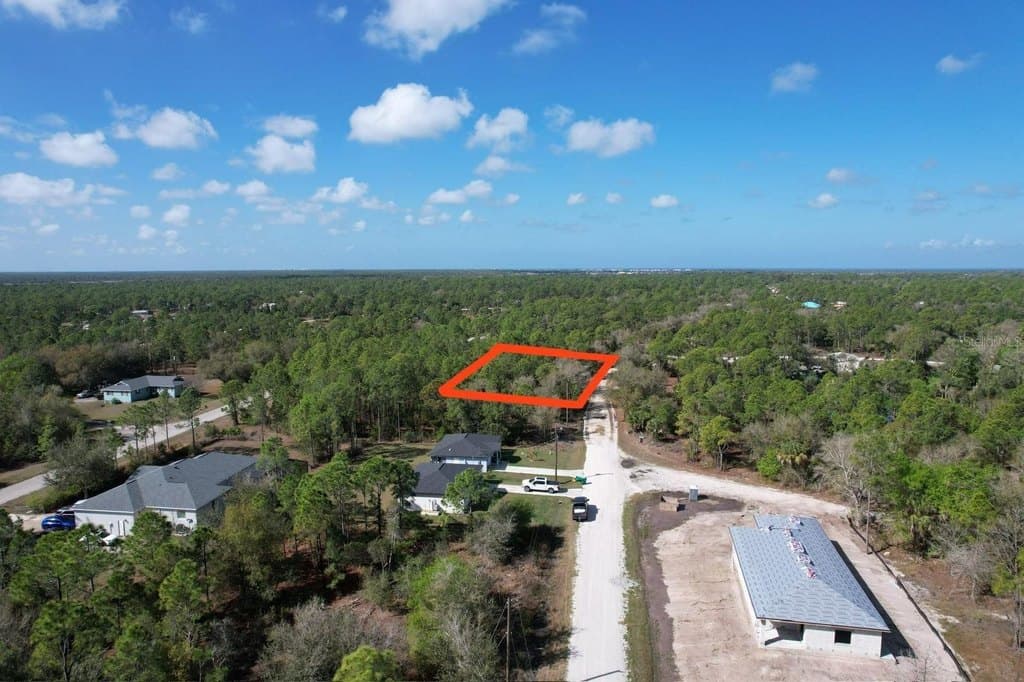 land for sale at 28101 Laurelwood Dr Punta Gorda 33955 - $21,900