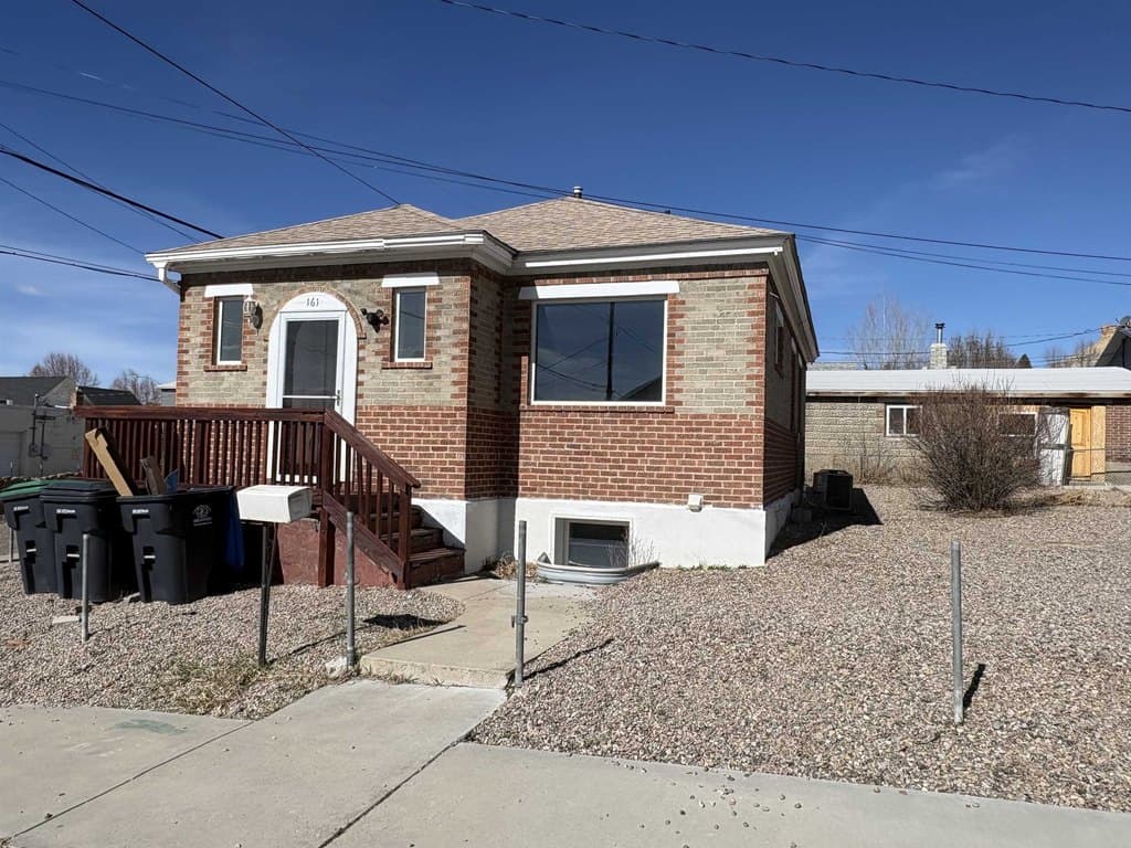8 bedroom multi-family for sale at 161 171 E 3 N Green River 82935 - $356,000
