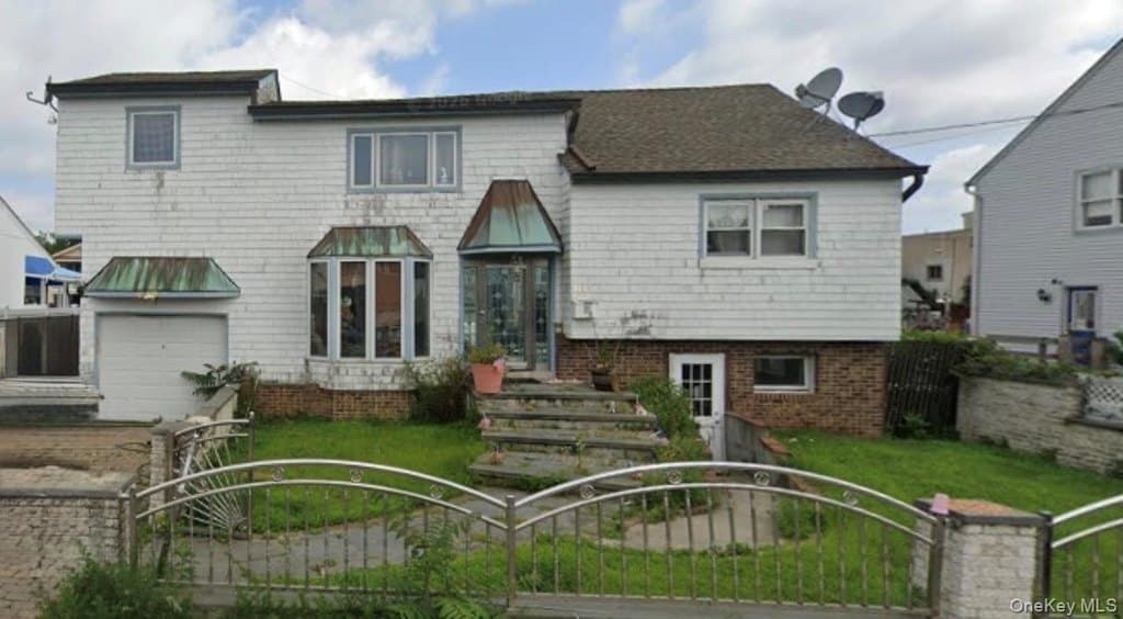 5 bedroom house for sale at 1115 Jackson Pl Baldwin - $675,000