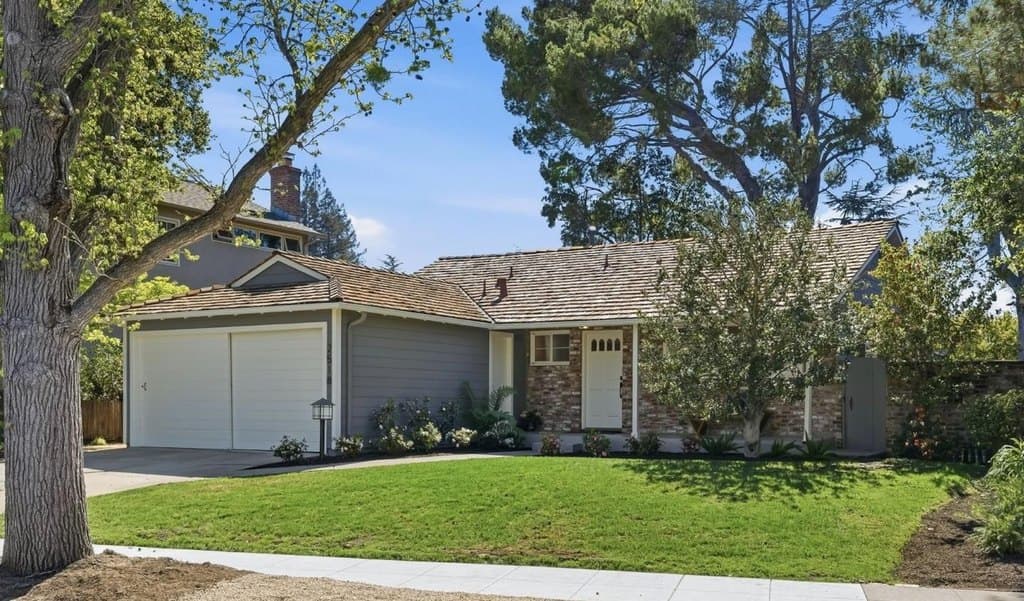 3 bedroom house for sale at 2518 South Ct Palo Alto 94301 - $3,698,000