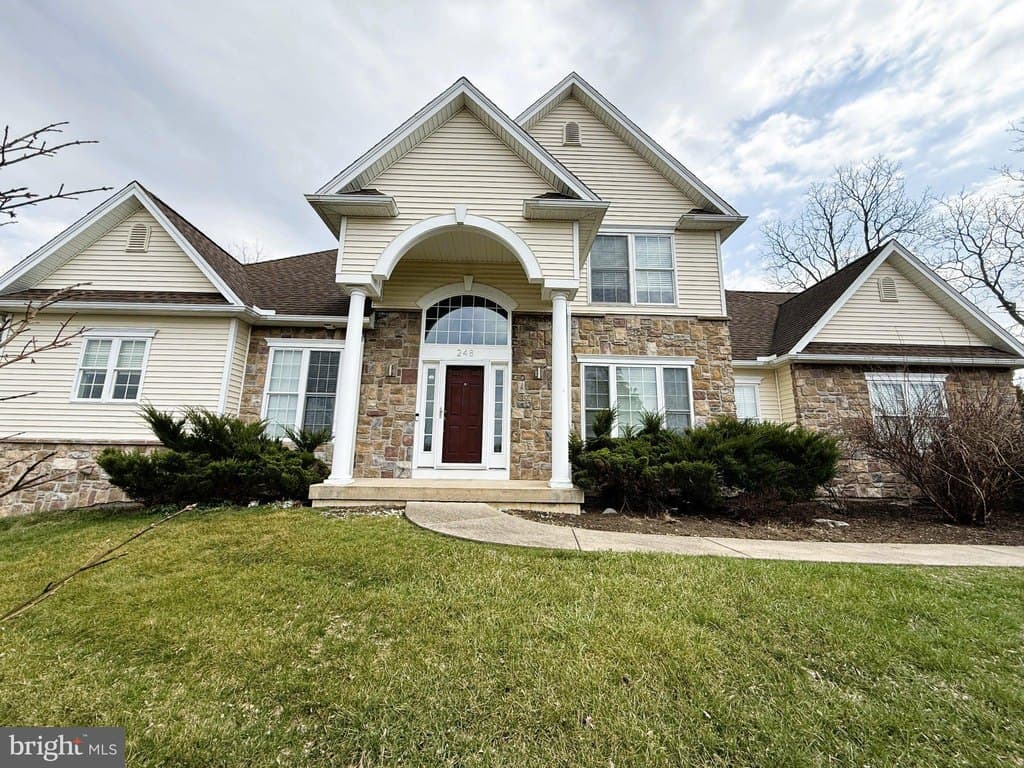 4 bedroom house for sale at 248 Ivy Hill Dr State College 16801 - $838,000