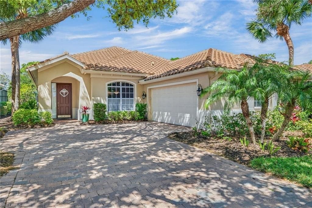 3 bedroom house for sale at 20854 Gleneagles Links Dr Estero 33928 - $1,199,000