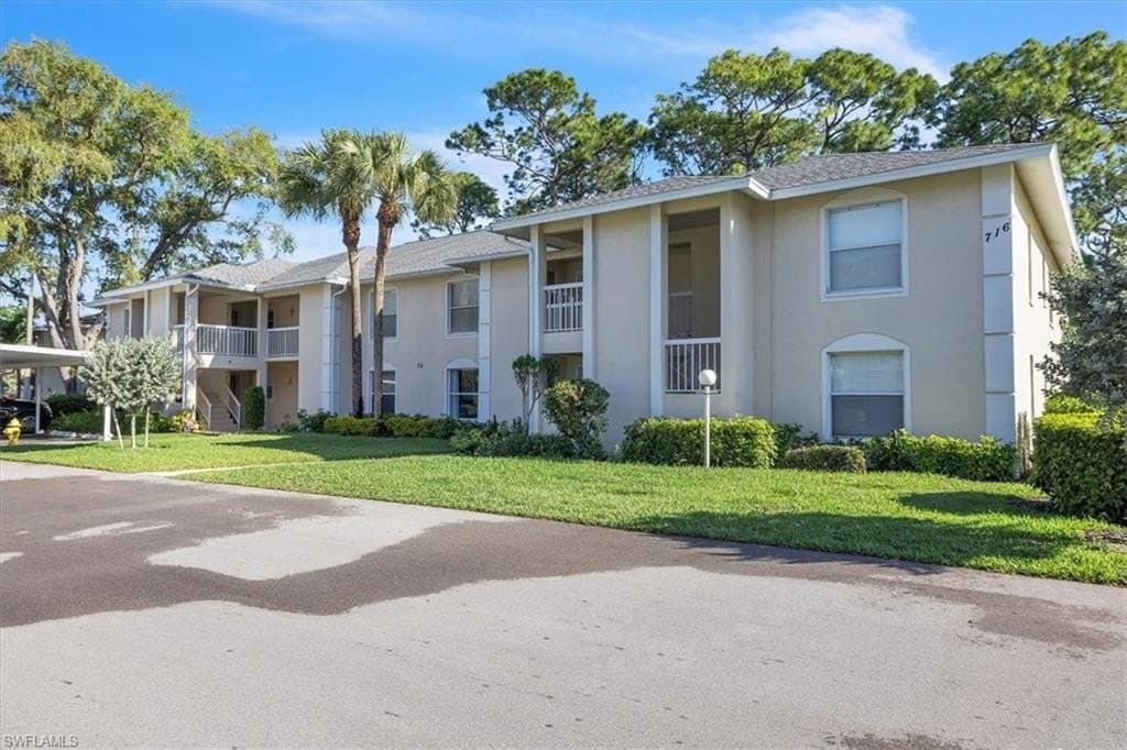2 bedroom condo for sale at 716 Landover Cir Apt 103 Berkshire Lakes - $249,500