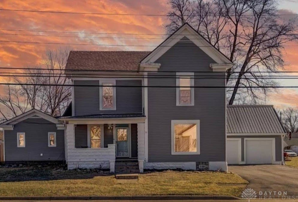 5 bedroom house for sale at 143 W Fancy St Blanchester - $298,000