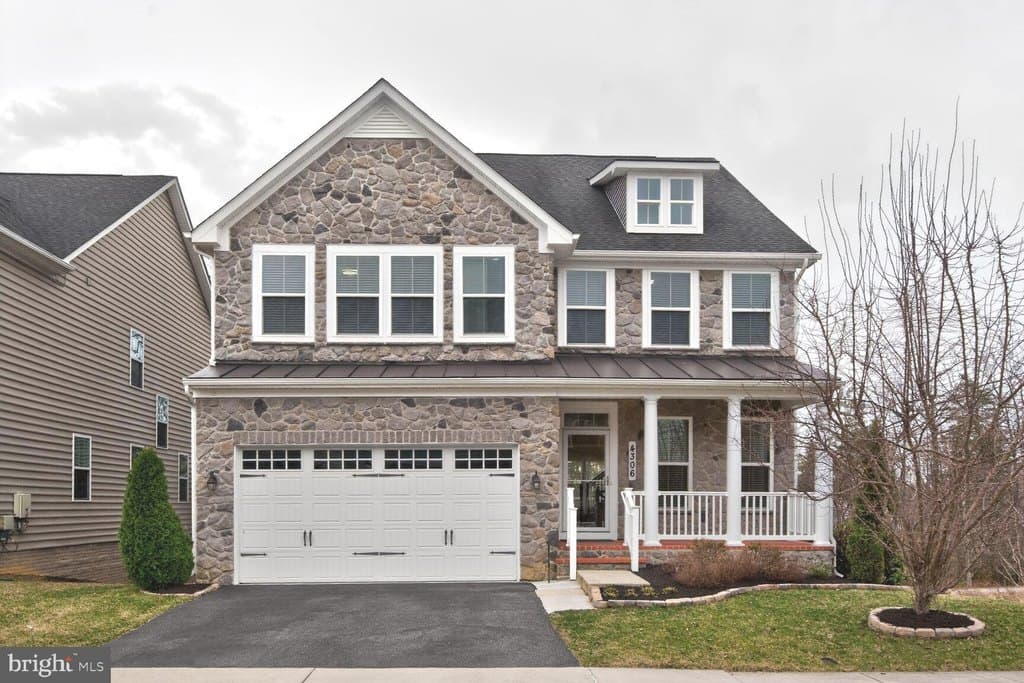 4 bedroom house for sale at 4306 Camley Way Burtonsville - $869,900
