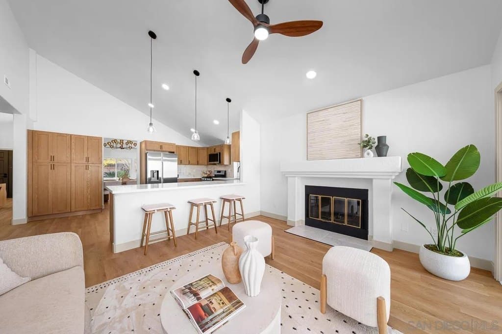 4 bedroom house for sale at 5364 Dressage Dr Bonita - $1,299,000