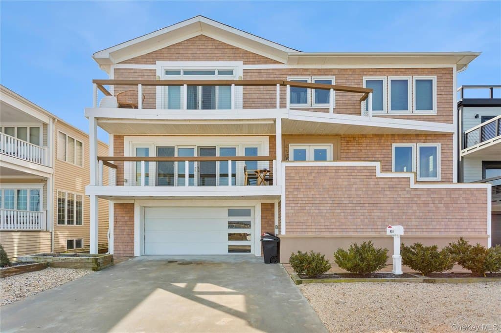 5 bedroom house for sale at 416 W Bay Dr Long Beach 11561 - $2,849,876