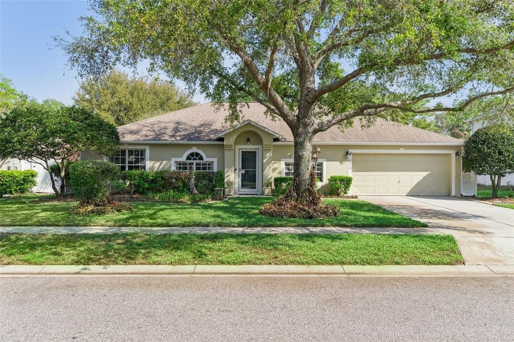 4 bedroom house for sale at 2214 El Marra Dr Ocoee 34761 - $435,000
